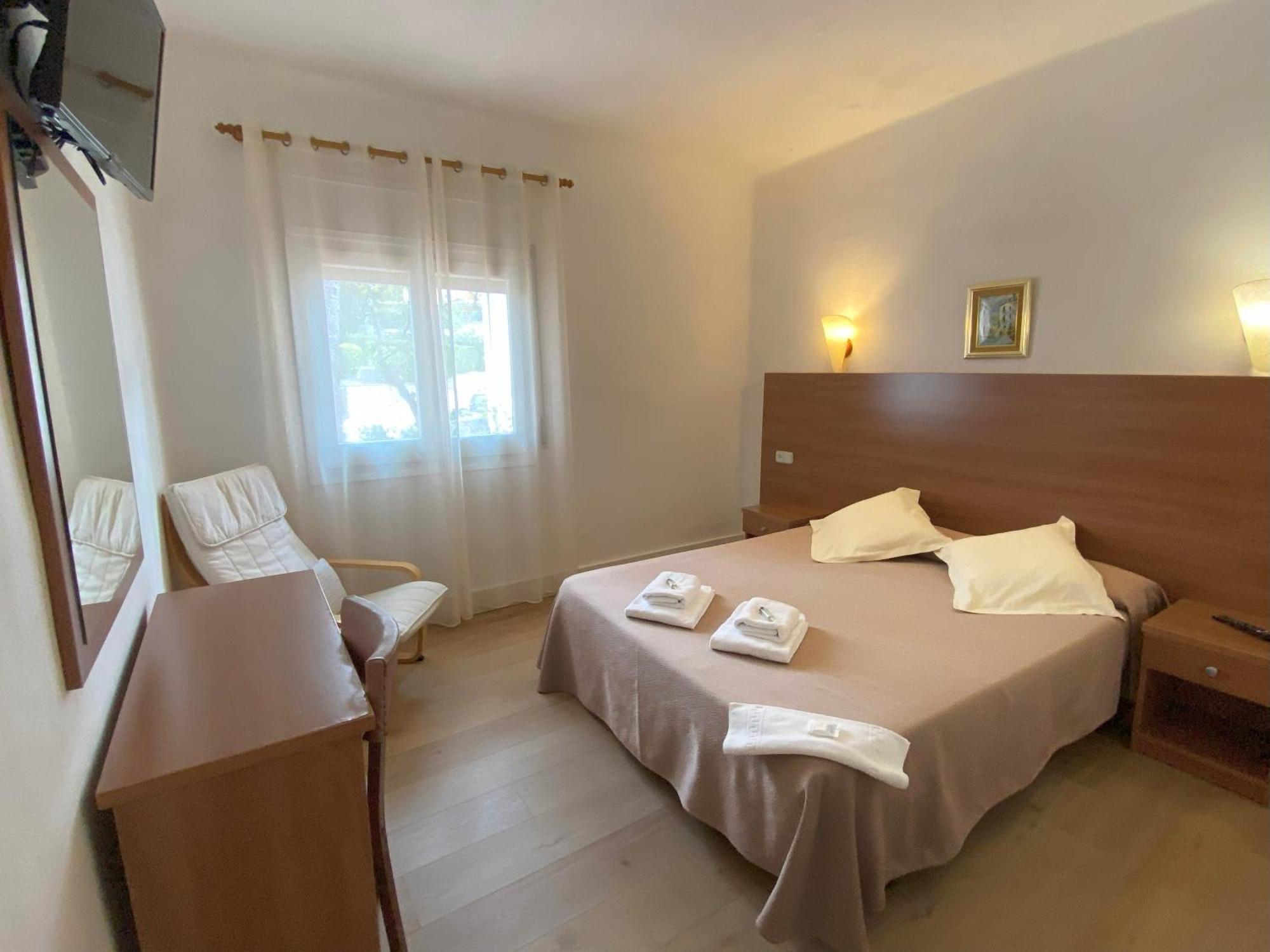 Hotel Medium Montecarlo Palafrugell Szoba fotó