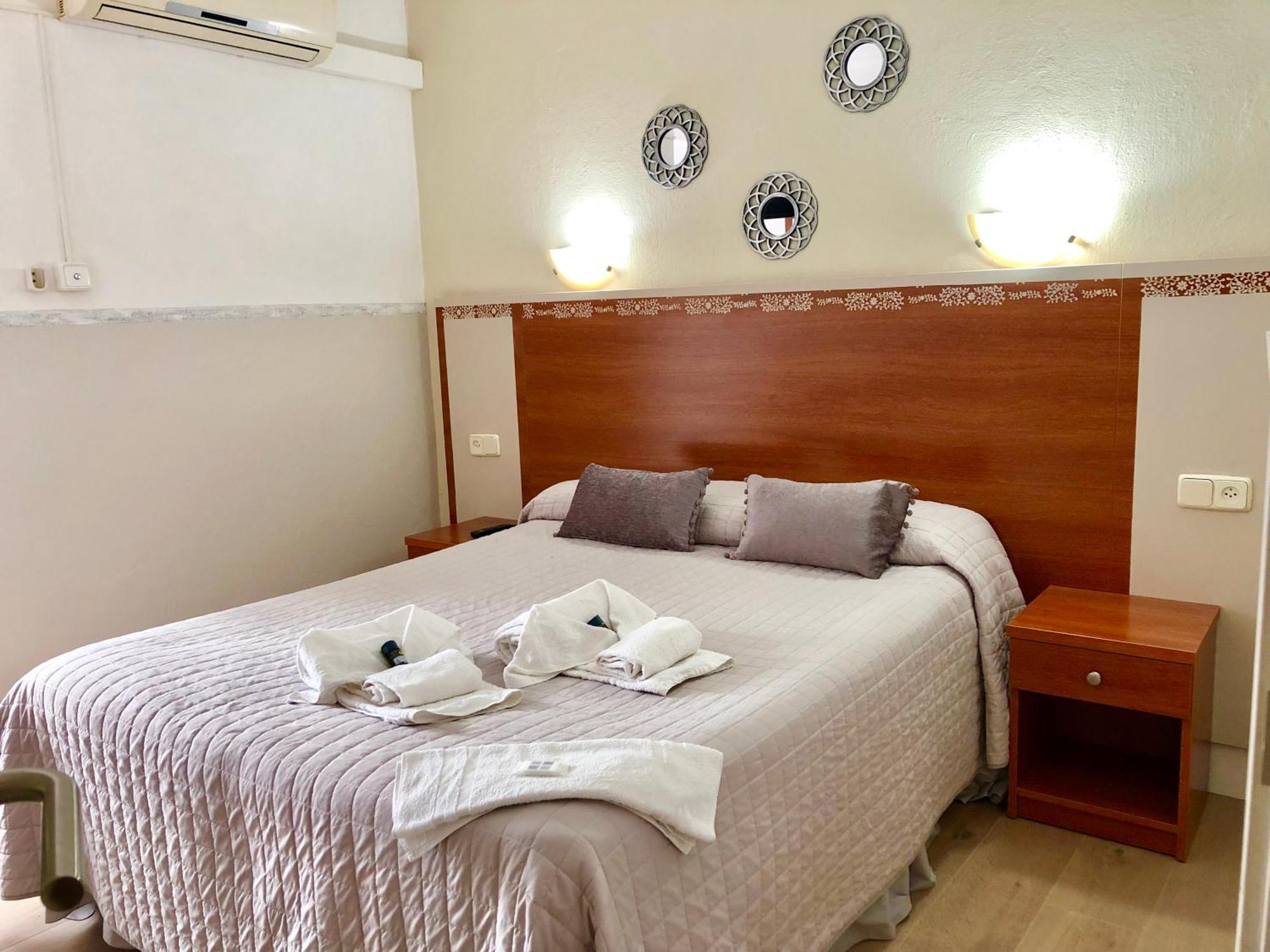 Hotel Medium Montecarlo Palafrugell Szoba fotó
